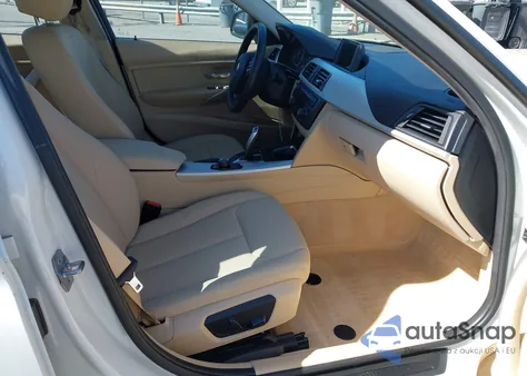 2015 BMW 320I из США, поврежденный, VIN WBA3B1C55FK139135